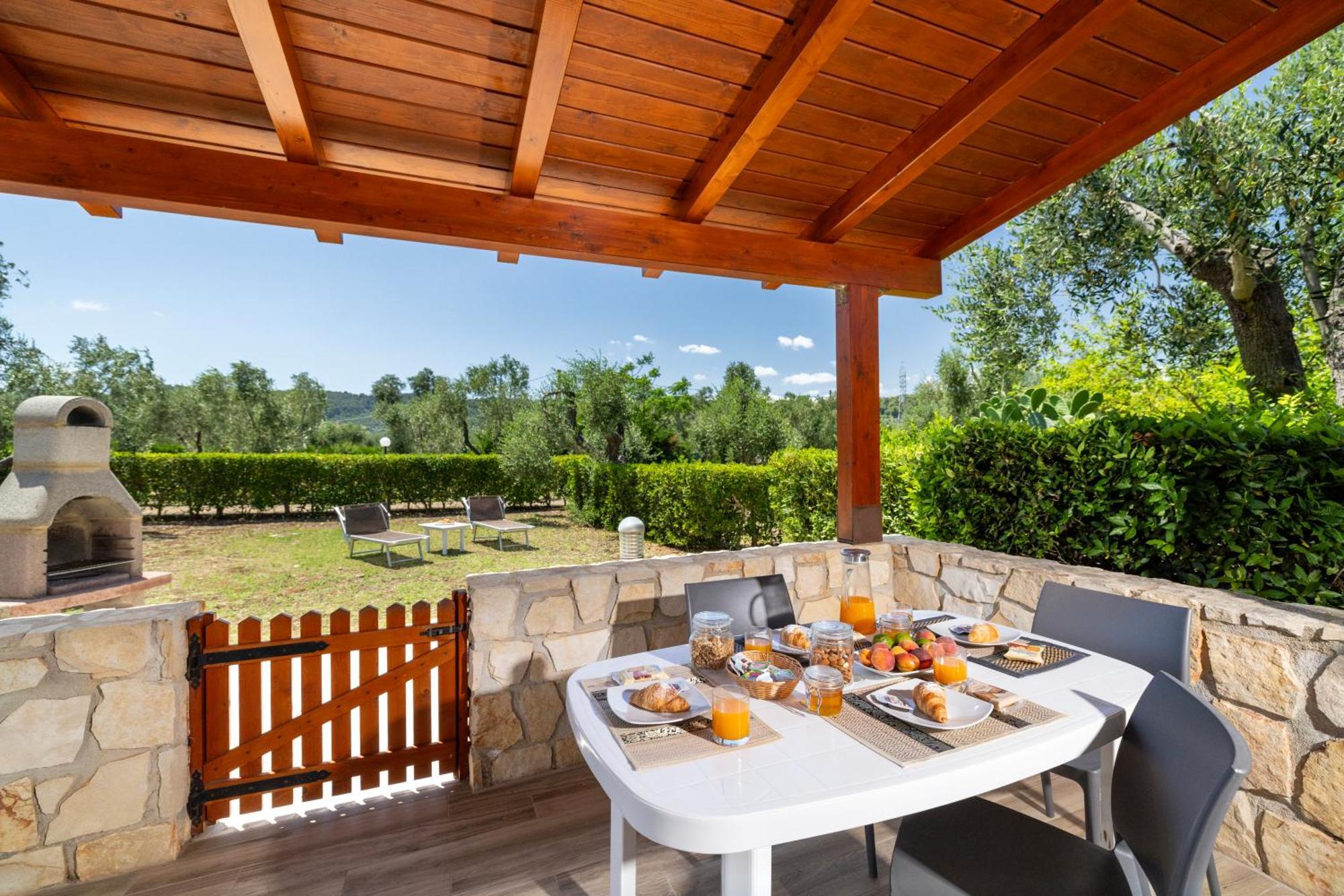 Agriturismo I Tesori Del Sud Vieste, Puglia Екстериор снимка