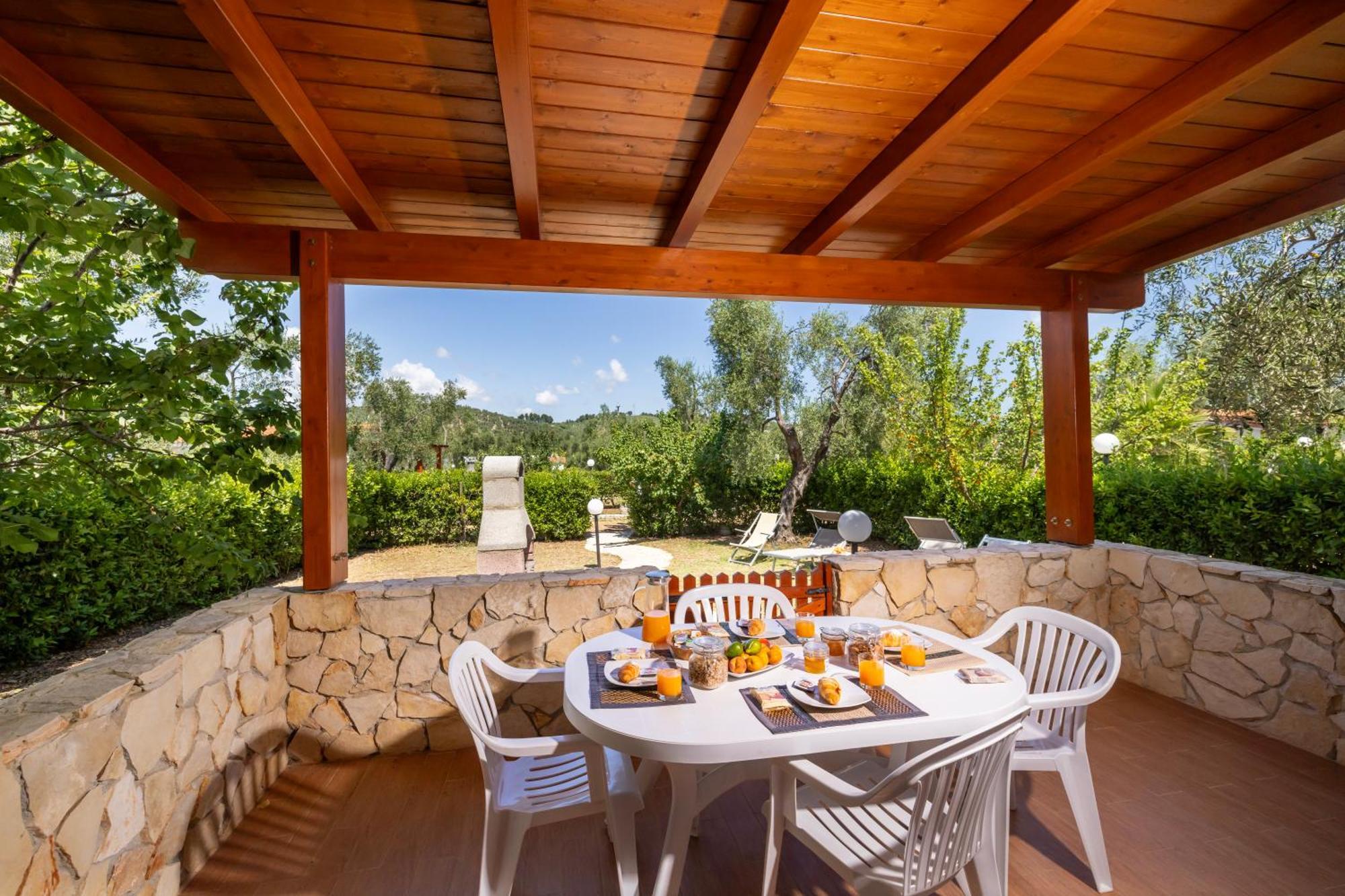 Agriturismo I Tesori Del Sud Vieste, Puglia Екстериор снимка
