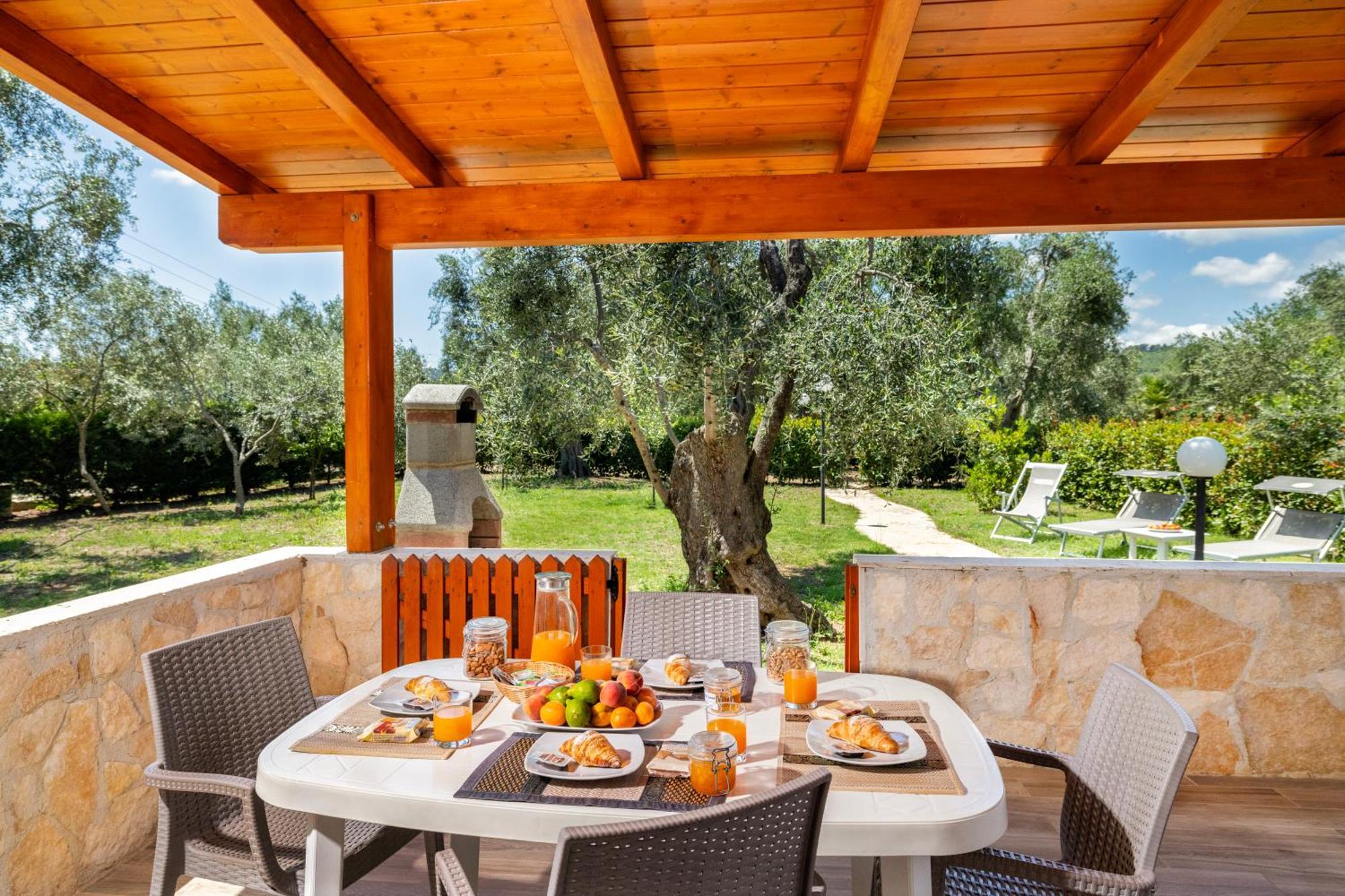 Agriturismo I Tesori Del Sud Vieste, Puglia Екстериор снимка
