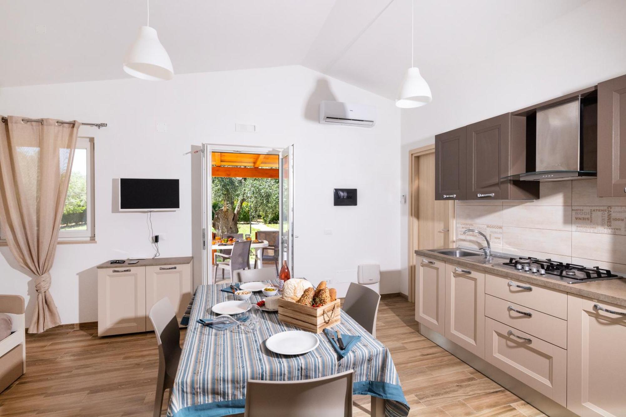 Agriturismo I Tesori Del Sud Vieste, Puglia Екстериор снимка
